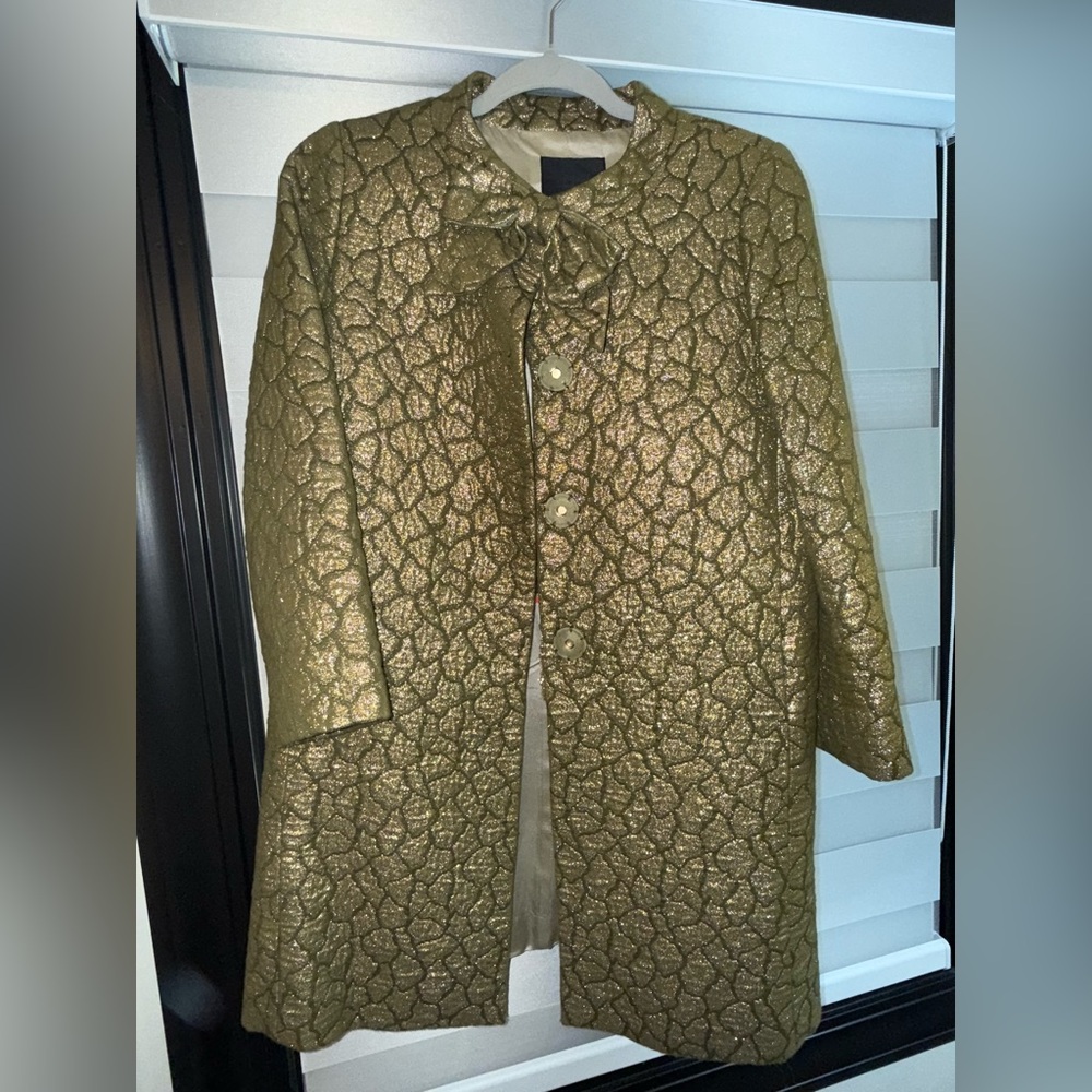 J. Crew Gold Textured Women's Cape/Coat *Pre owned (Perfect condition)